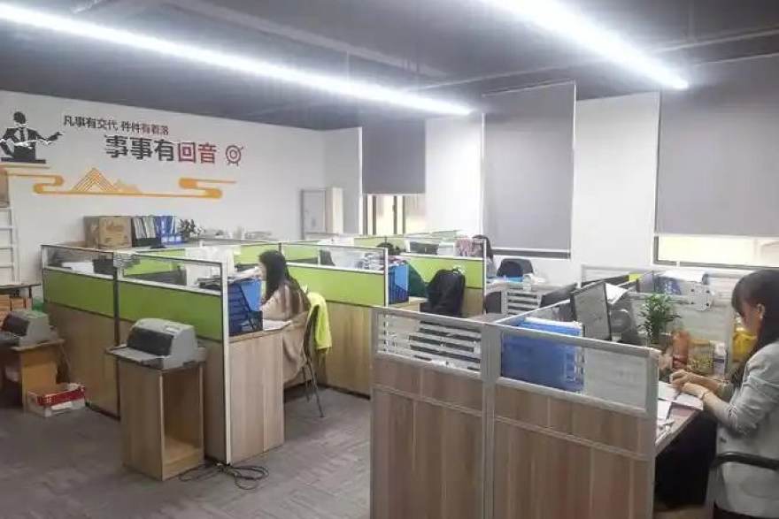 球帝直播 赛程中心里的老球迷：收藏一支球队，就是收藏一整年的期待
